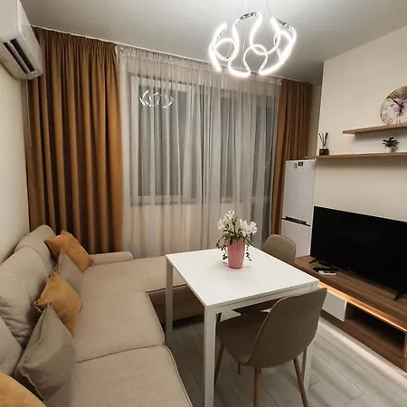 Mladost 1 Sunset Apartment Near The Metro And Included Underground Parking * Sofie