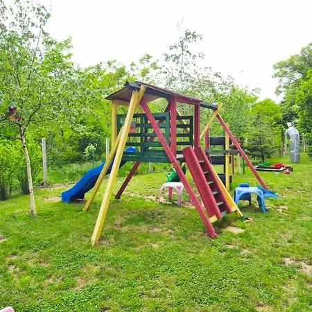 Mladost 1 Sunset Apartment Near The Metro And Included Underground Parking *